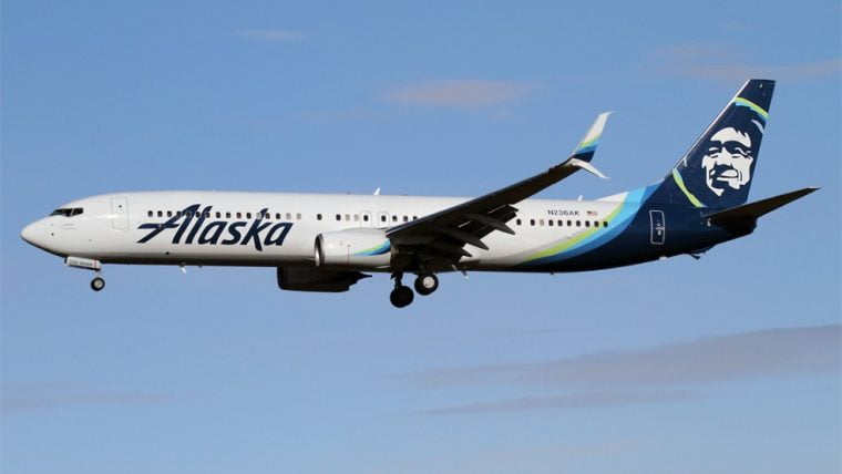 Alaska Airlines Rating Analysis | 3-Star Airline